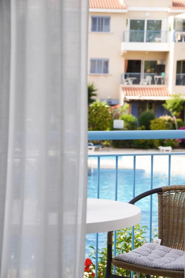 Rachel Suite By The Pool Paphos Exterior photo